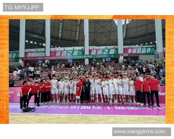 俱乐部杯山东男篮100：93青岛，拿到最后一个八强名额