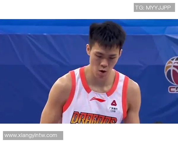 记者：庞峥麟话不多 但场上打起来不含糊 NBL球员适应CBA的速度快